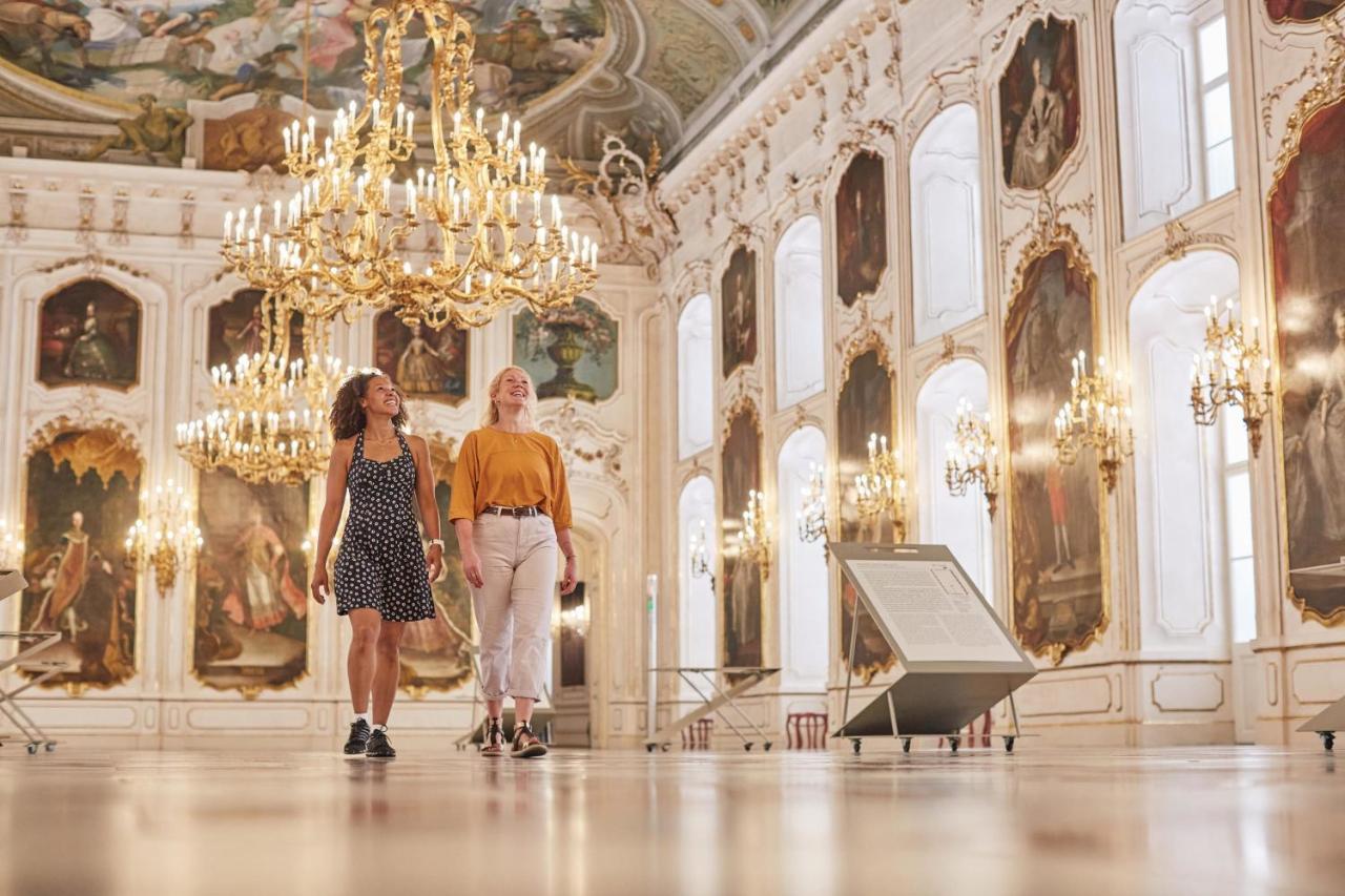 Hidden Gem In Central Innsbruck With Free Parking Exterior photo